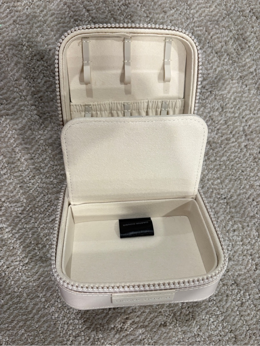 Dagne Dover Compact Square Jewelry Case in Neutral color - Picture 4 of 4